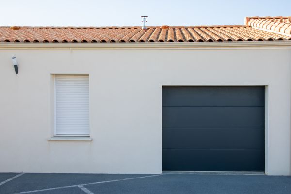 Garage Window Replacement in Orlando